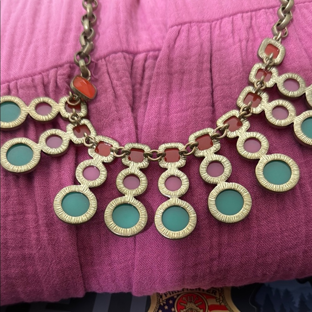 Colorful Statement Necklace - Picture 4 of 6